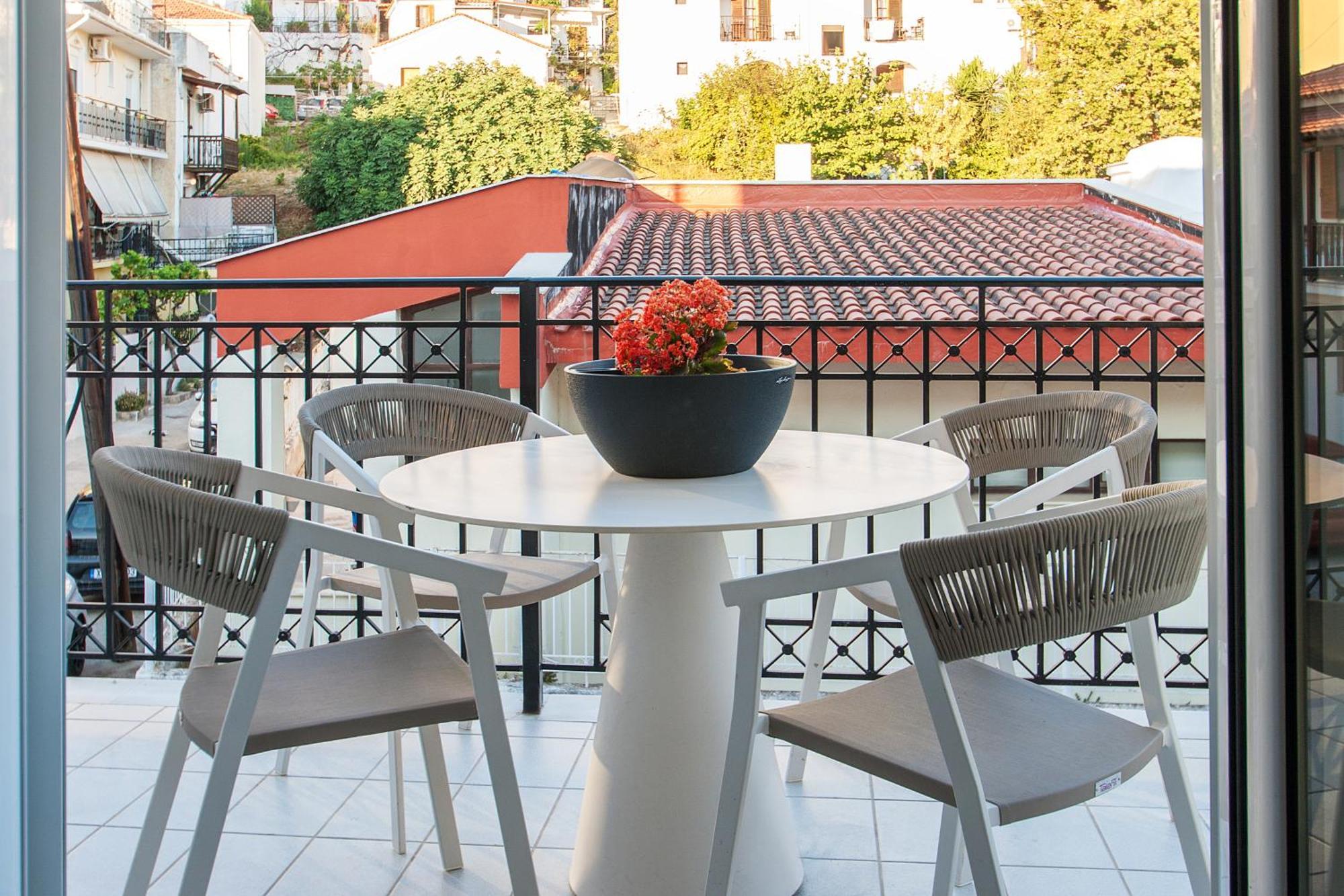 Georgia Apartments In Town Σκιάθος Πόλη Εξωτερικό φωτογραφία